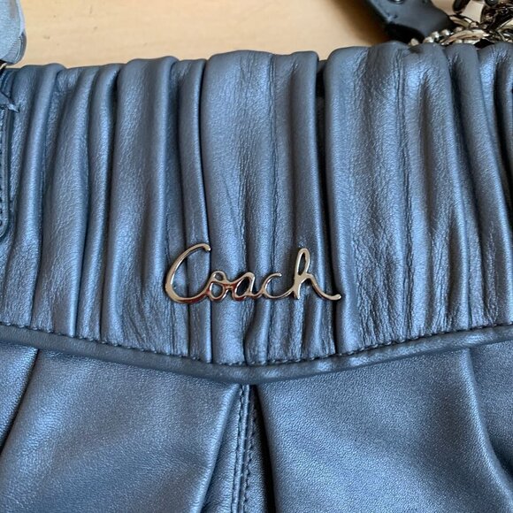 𝅺COACH Gray Pleated Leather "Ashley" Bag w/Scarf - Picture 6 of 10